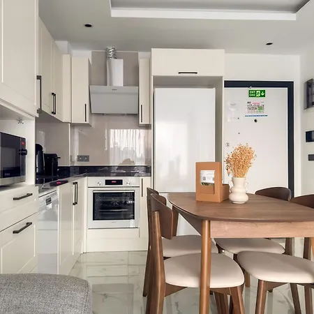 Qoople Elite 1 Elize Apartmán
